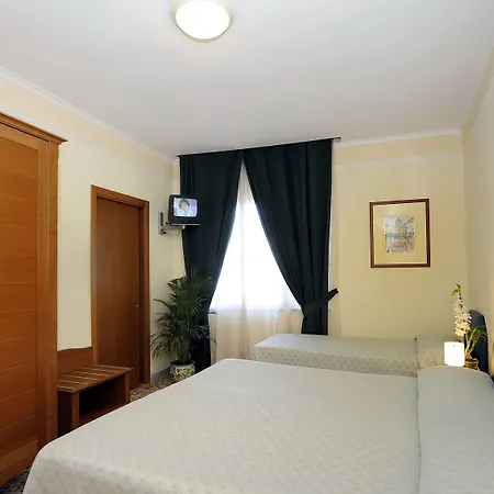 Hotell Tourist Sorrento
