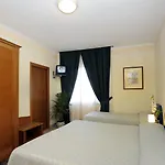 فندق Tourist سورينتو