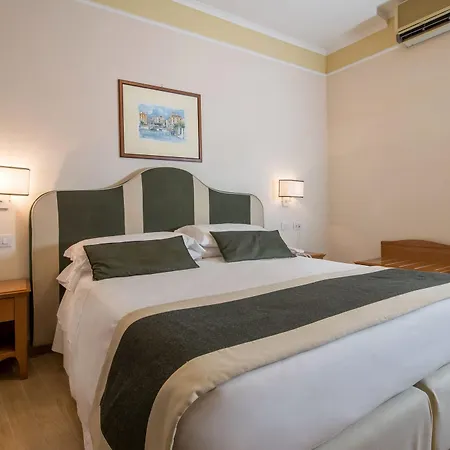 Tourist Hotel Sorrento