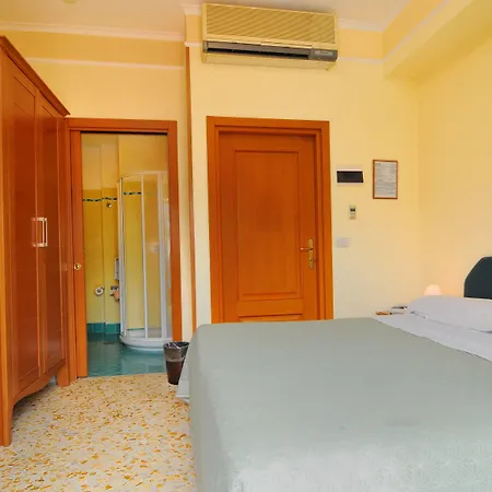 Tourist Hotel Sorrento