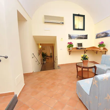 Tourist Hotel