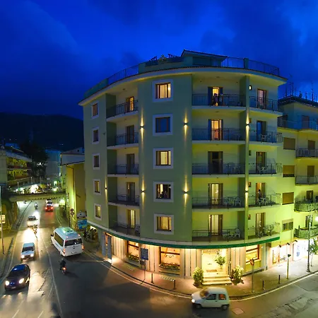 Tourist Hotel