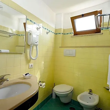 Tourist Hotel 3*