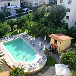 Hotell Tourist 3*