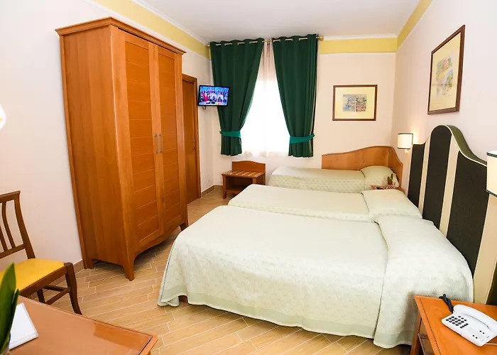 Tourist Сорренто